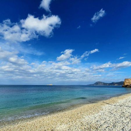 Loft Vista Mare Elba Apartment Портоферайо Екстериор снимка