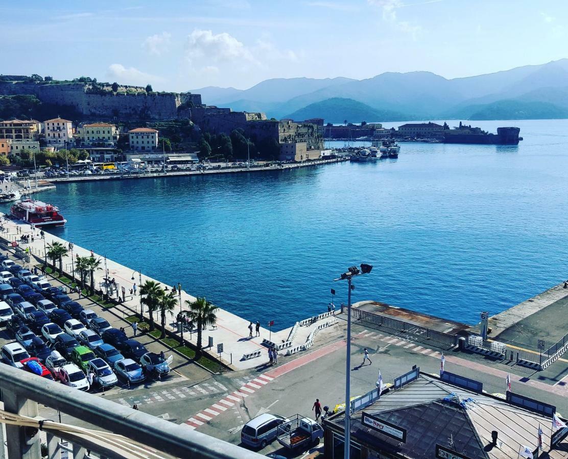 Loft Vista Mare Elba Apartment Портоферайо Екстериор снимка